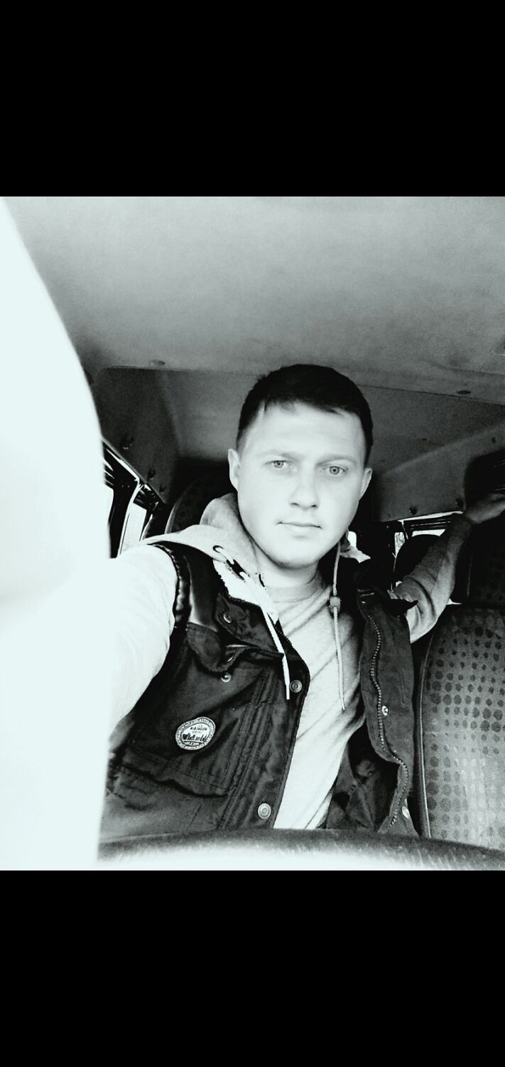  29038615  Mikhail, 39 ,    -