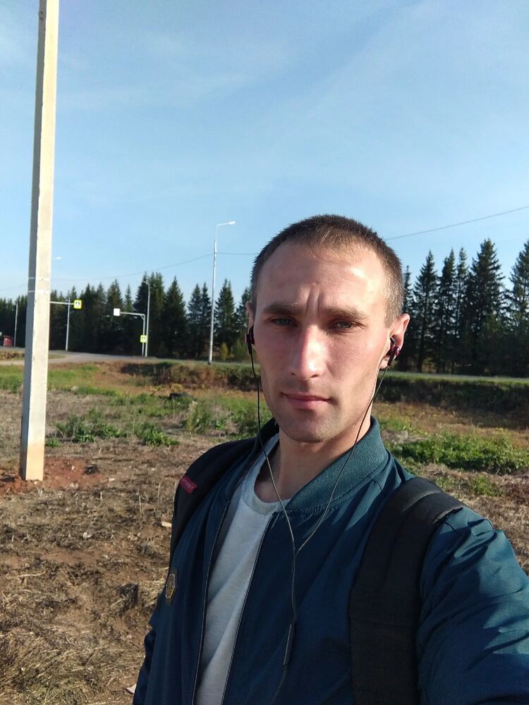  48233765  , 33 ,    