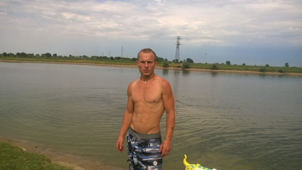  ,    stai, 33 ,   