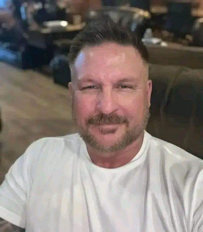  ,   MarkWilliam, 54 ,   ,   
