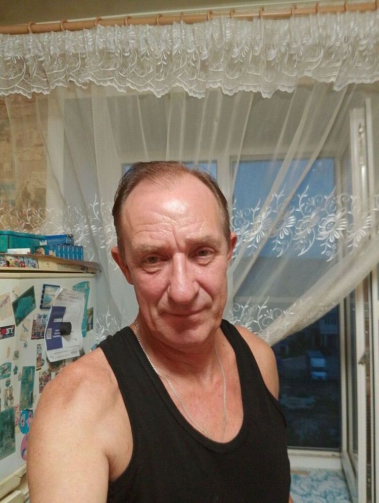  44881035  , 61 ,    