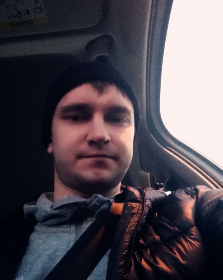  46534145  Artem, 31 ,    