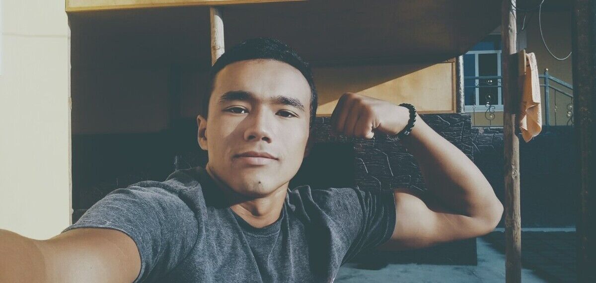  ,   Xuligan, 25 ,   ,   , c 