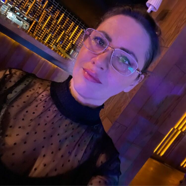  53746235  , 47 ,    -