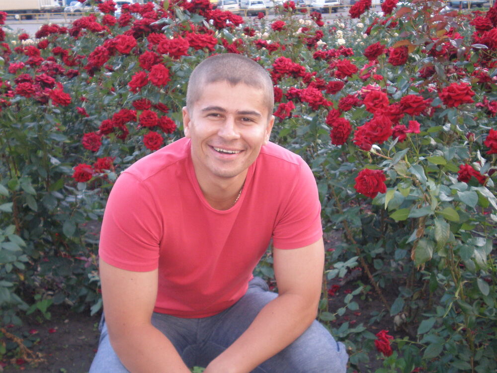  10973335  Dima, 39 ,    