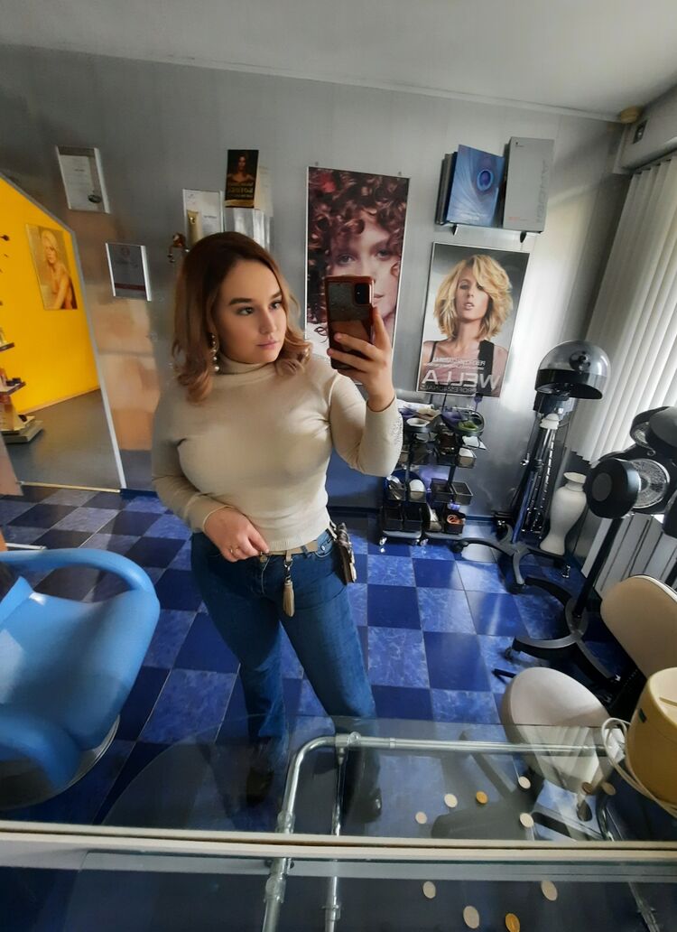  27455695  Malena, 23 ,    Alanya