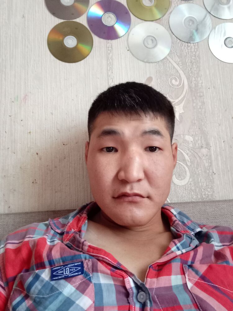  40045705  , 33 ,    