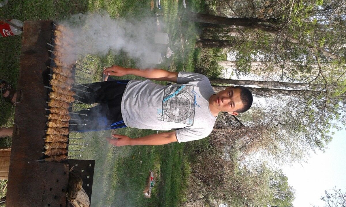  4484365  NURIK, 31 ,    
