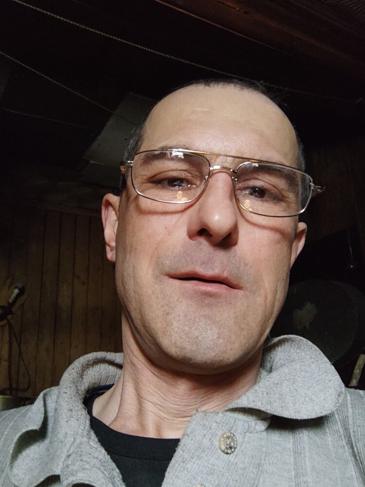  49029205  , 47 ,    