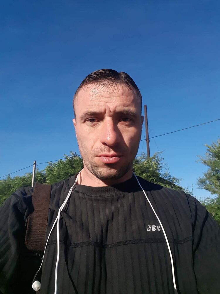  48855975  , 43 ,    