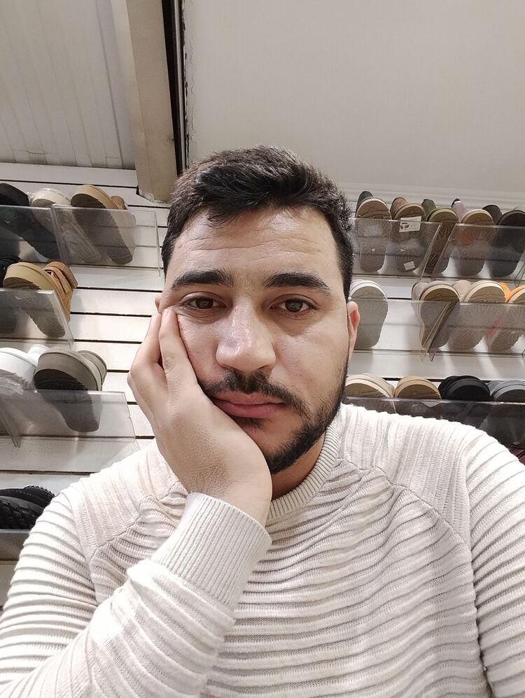  49809495  , 25 ,    