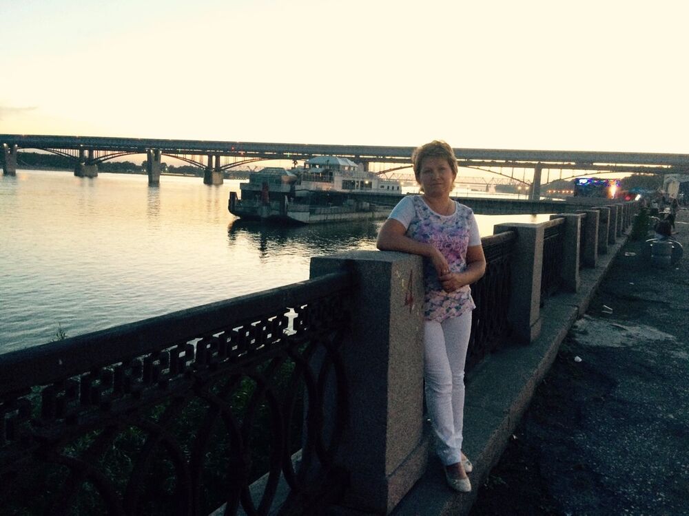  6920285  , 53 ,    -