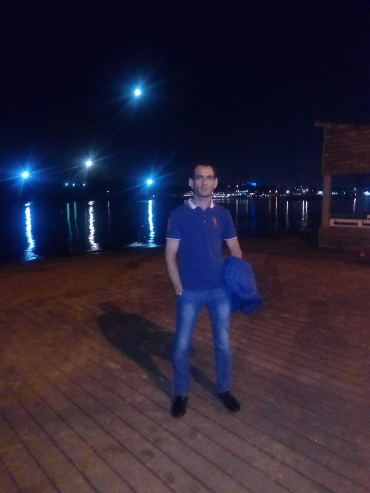  ,   Edgar, 40 ,   ,   