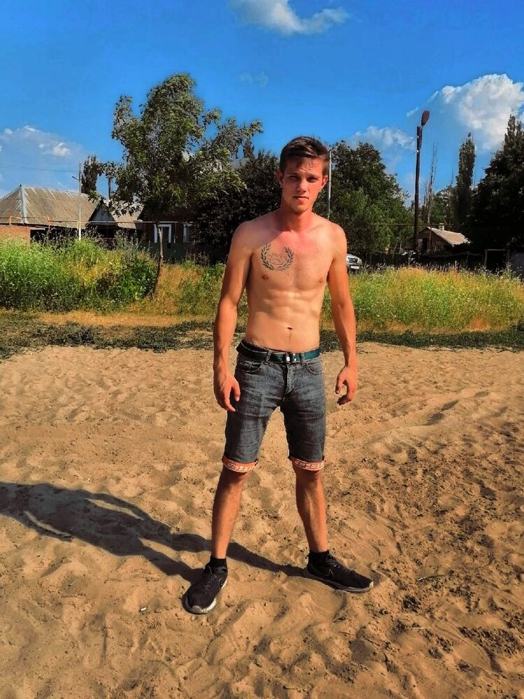  ,   Alexander, 24 ,   ,   , c , 