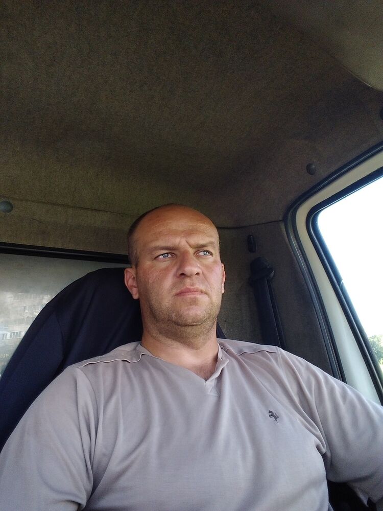  ,   Vladimir, 46 ,     , c 
