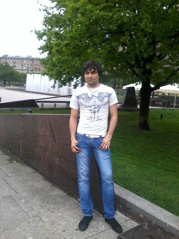  29844625  Mukhammad, 37 ,    -