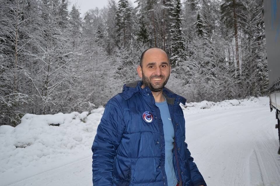  17977465  Murat, 52 ,    