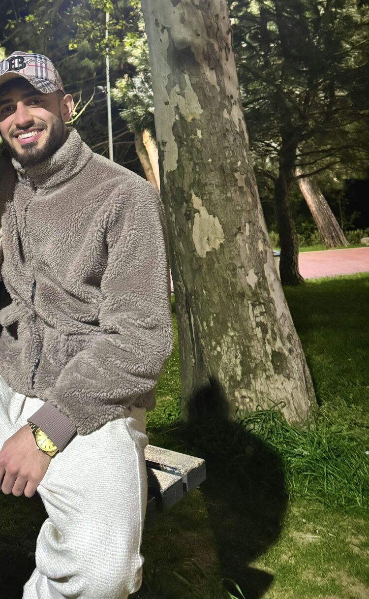  54591335  Ravan, 25 ,    