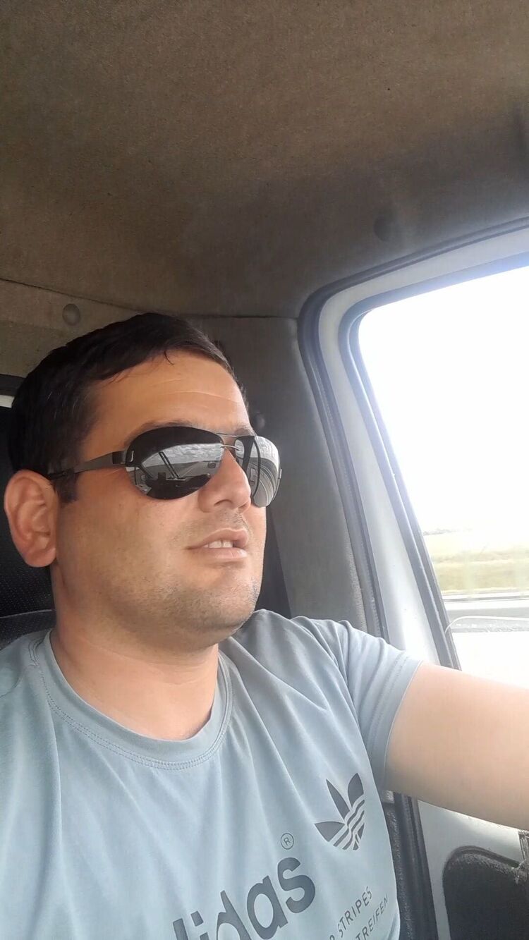  ,   Edik, 33 ,   ,   