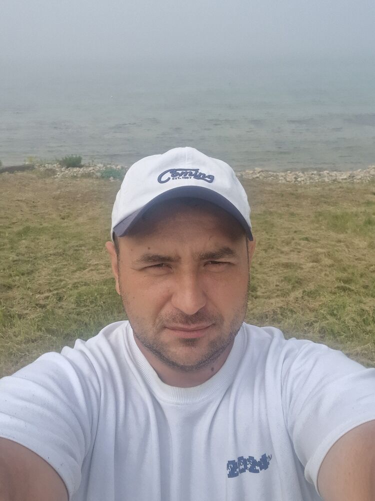  46939005  , 32 ,    