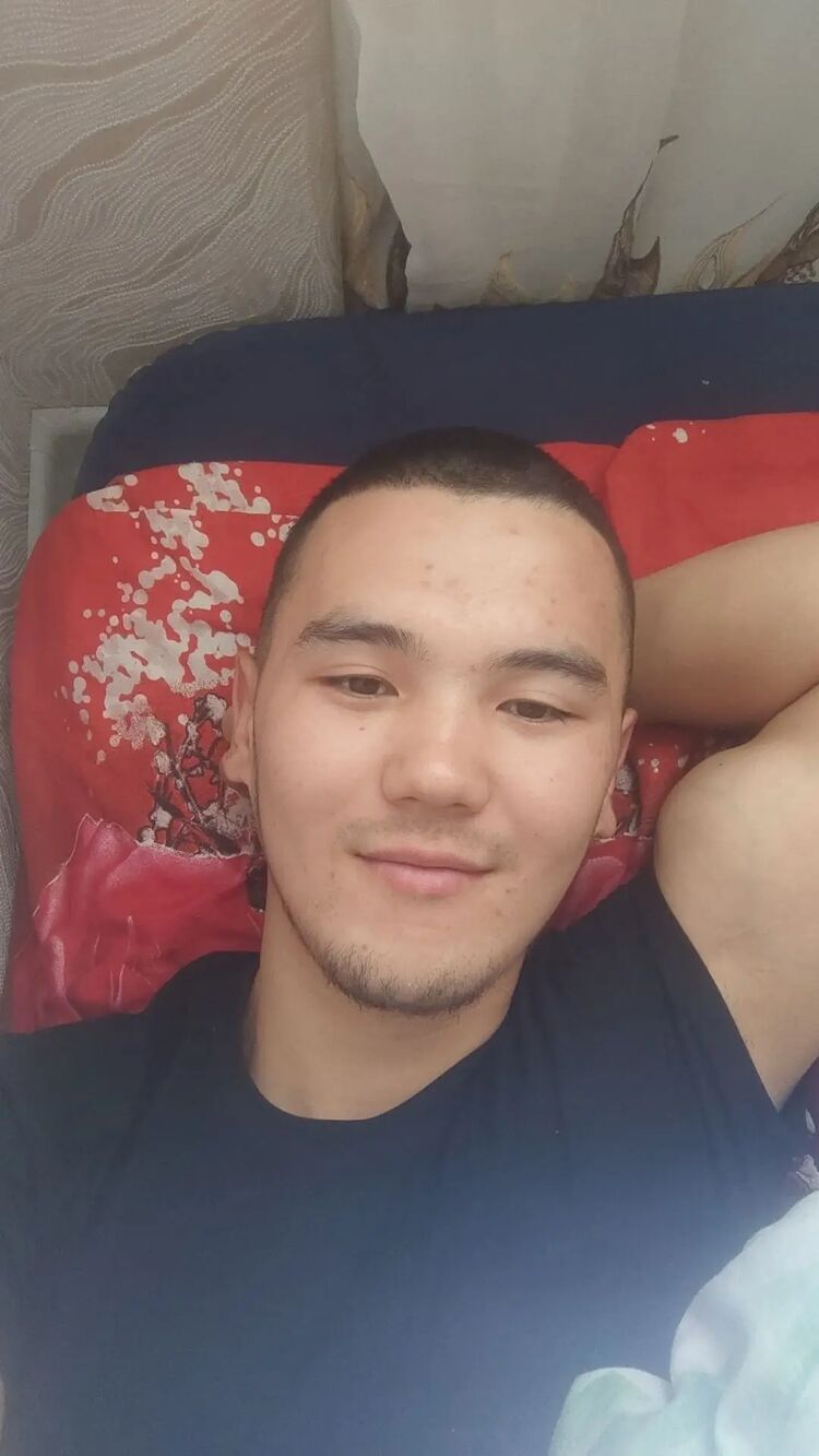  42802625  , 27 ,    