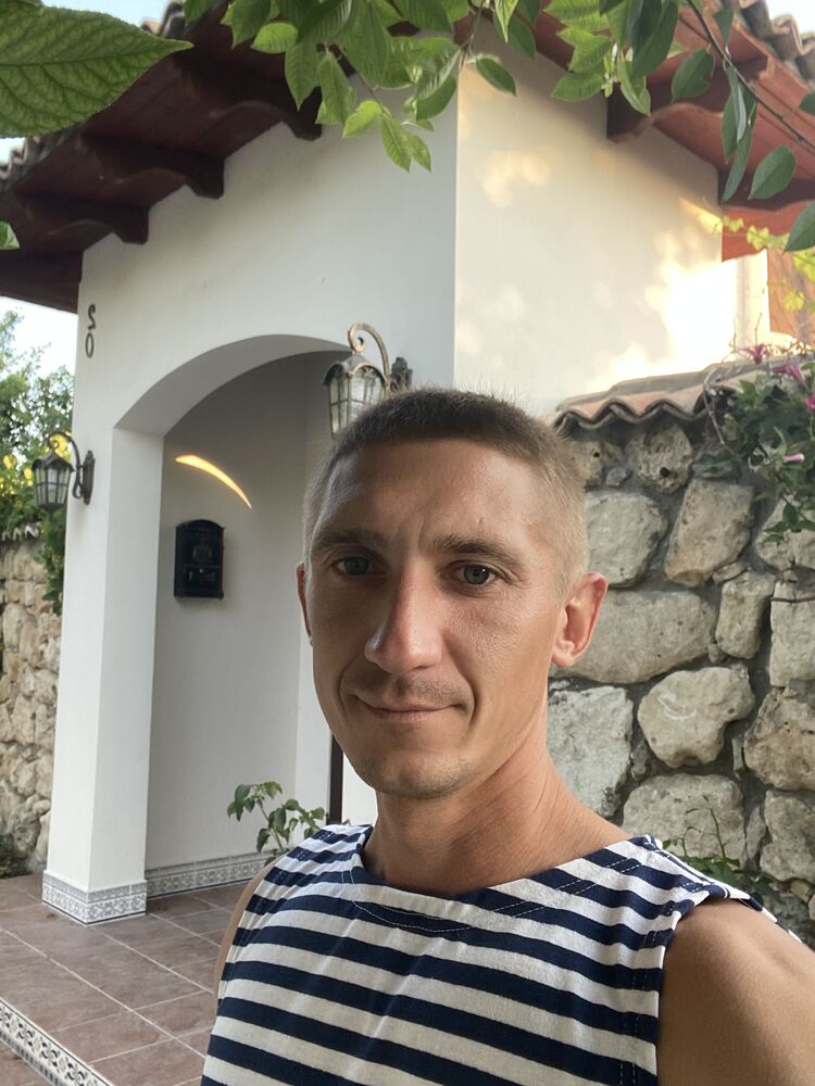  52737725  , 32 ,    
