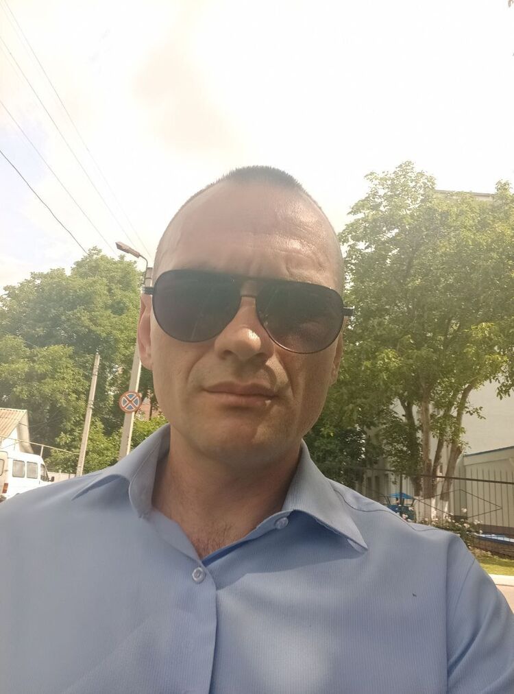  52818385  SeRgHeI, 37 ,    