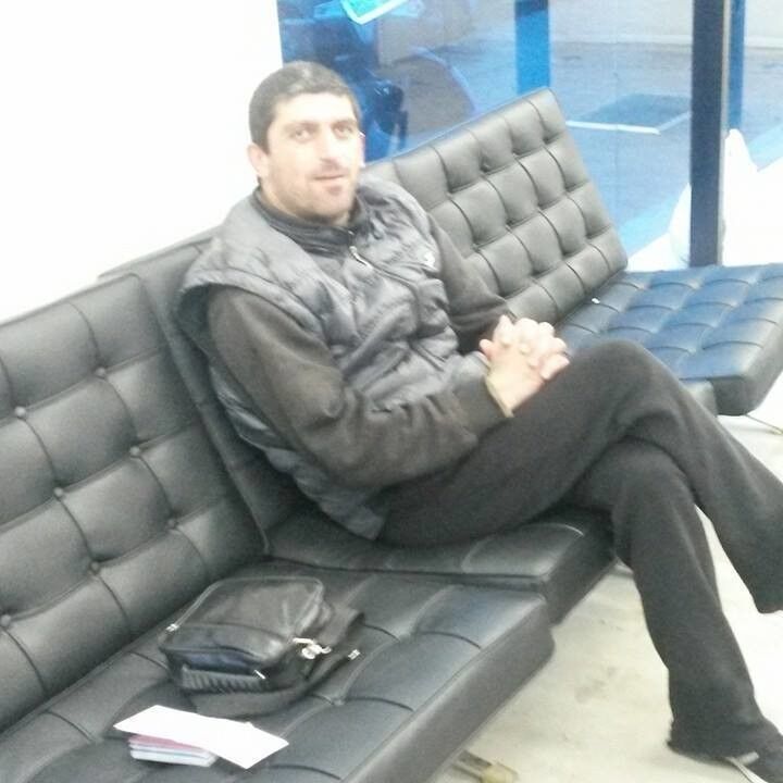  6353515  Mamuka, 44 ,    