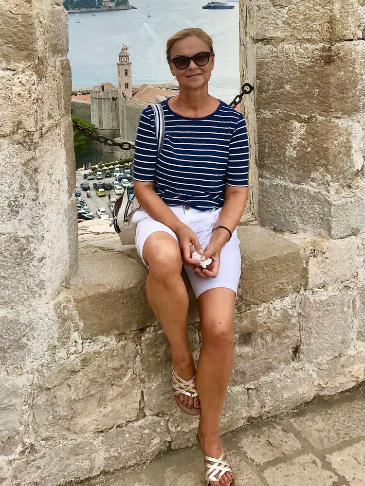  33455625  Natalia, 58 ,    Herceg-Novi