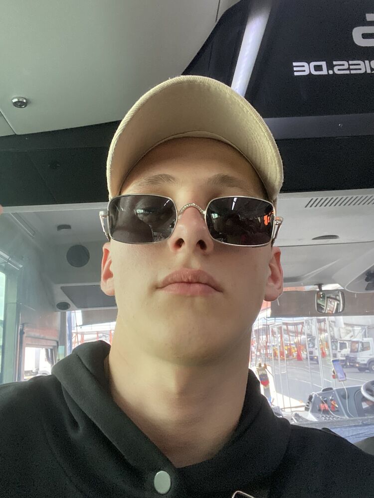 ���� 37422625 ����� ������, 22 ����, ���� ���������� � ������