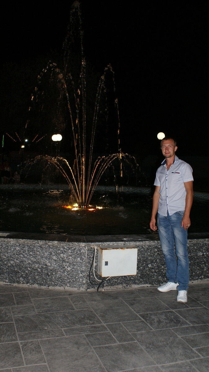  ,   Artemka, 32 ,   