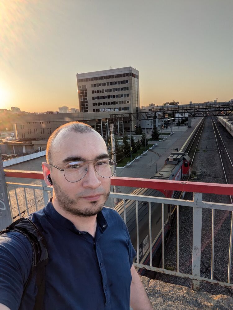  46091235  Ruslan, 35 ,    