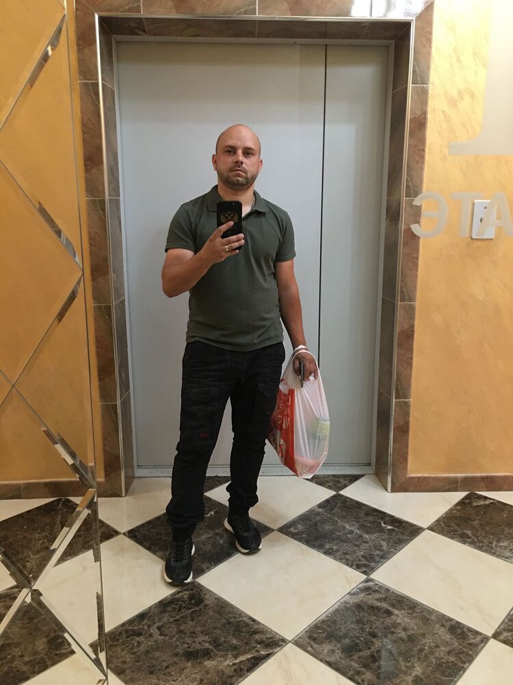  28364825  , 34 ,    