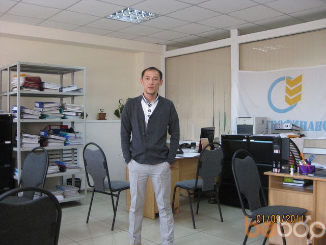  1119515  Artur, 41 ,    