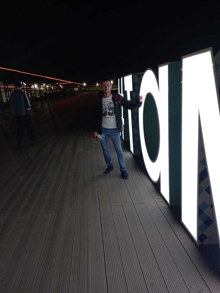  29866525  Mikail, 35 ,    