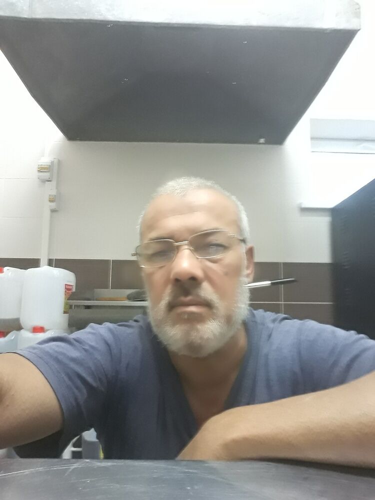 21448905  , 57 ,    