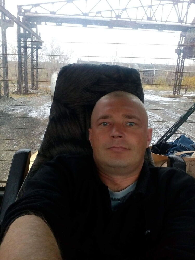  43684255  , 40 ,    
