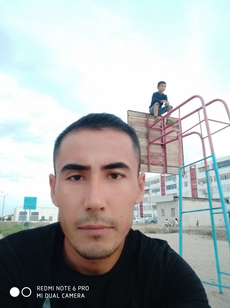  ,   Amirxon, 31 ,   ,   , c 