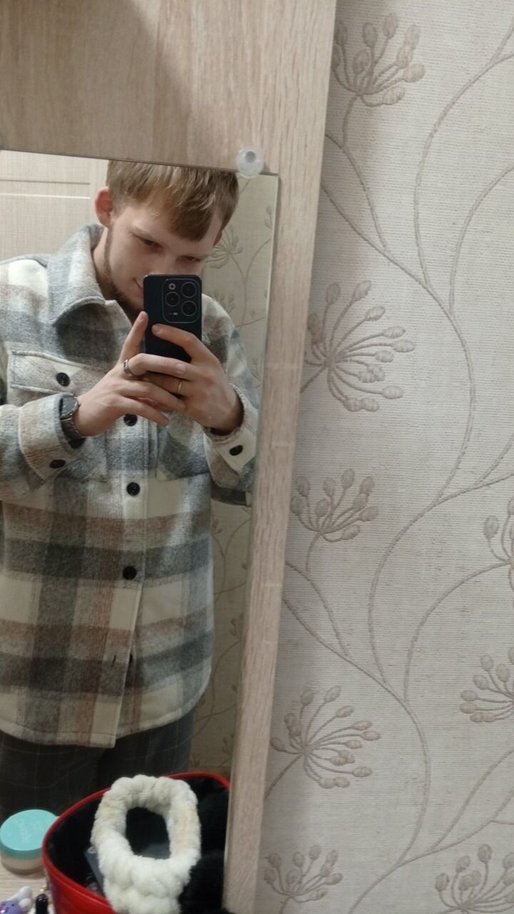  46702465  , 22 ,    