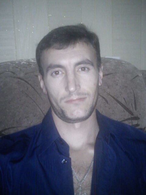  ,   Denis, 46 ,   ,   , c 