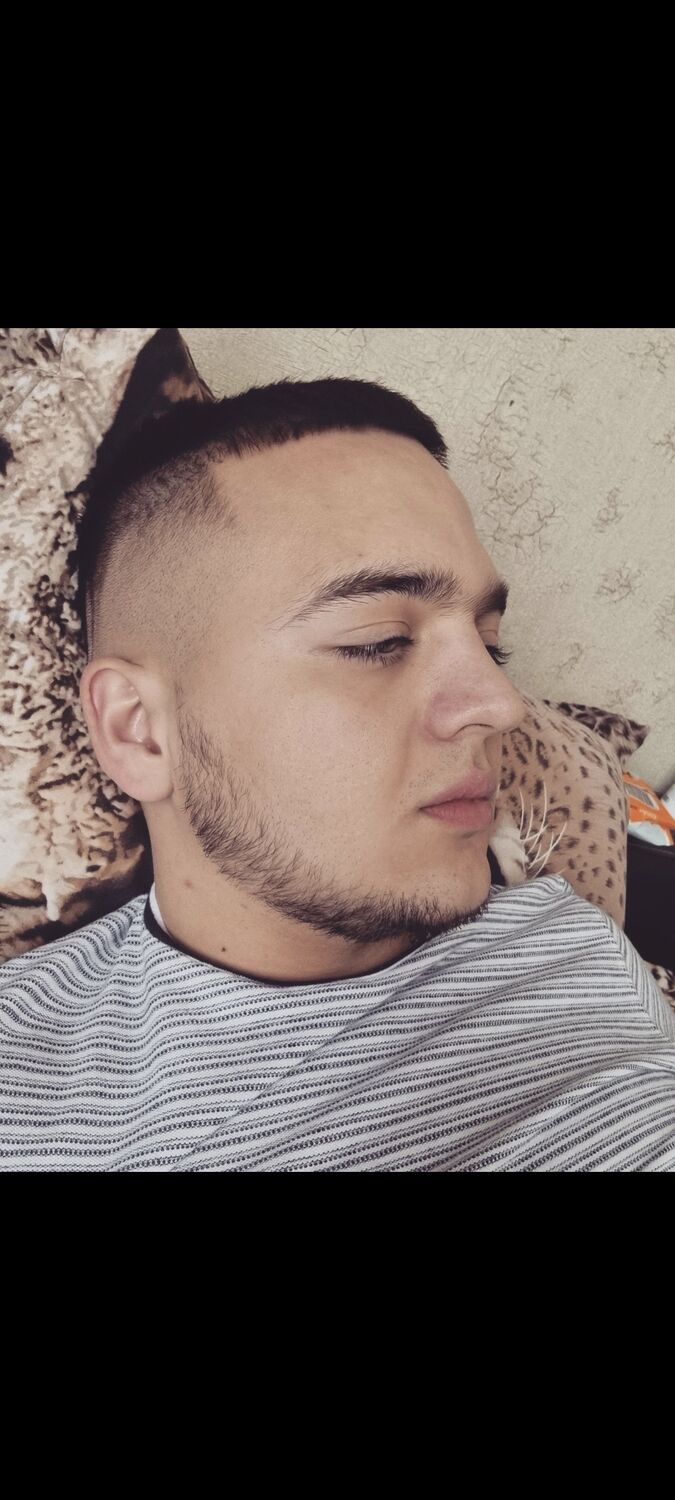  33784145  Valera, 24 ,    --