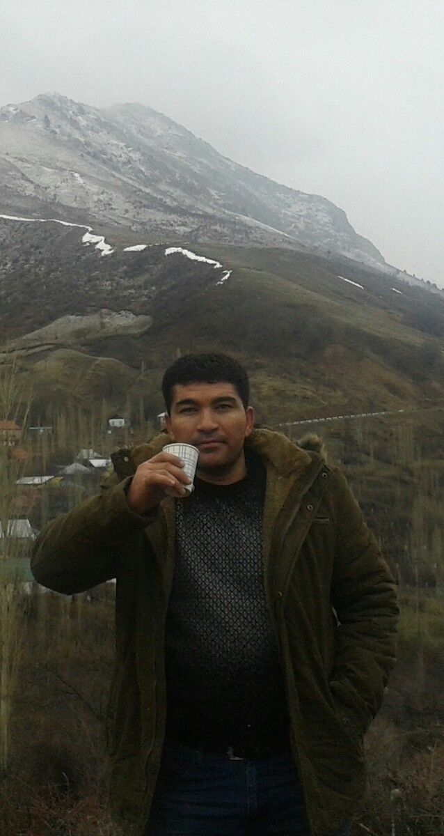  6860615  Mansur, 43 ,    