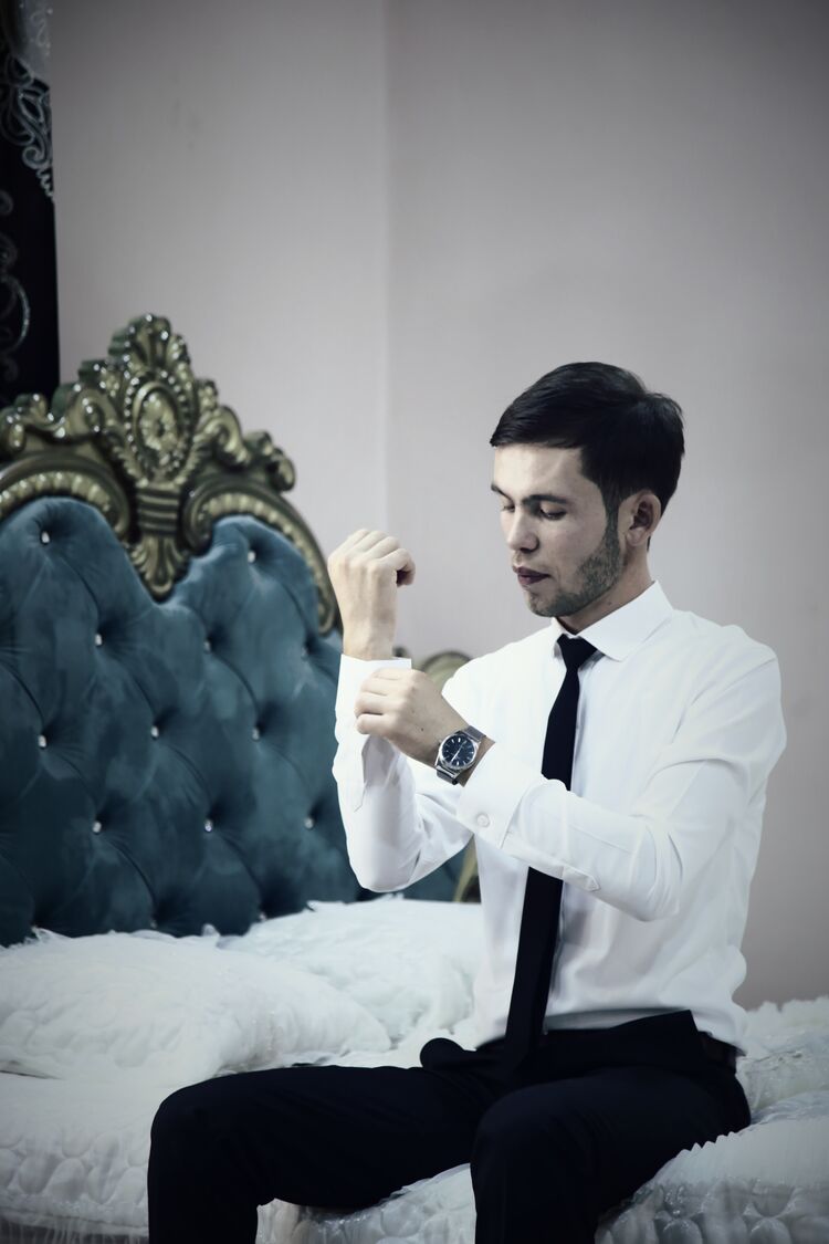  34252805  AMIR, 28 ,    