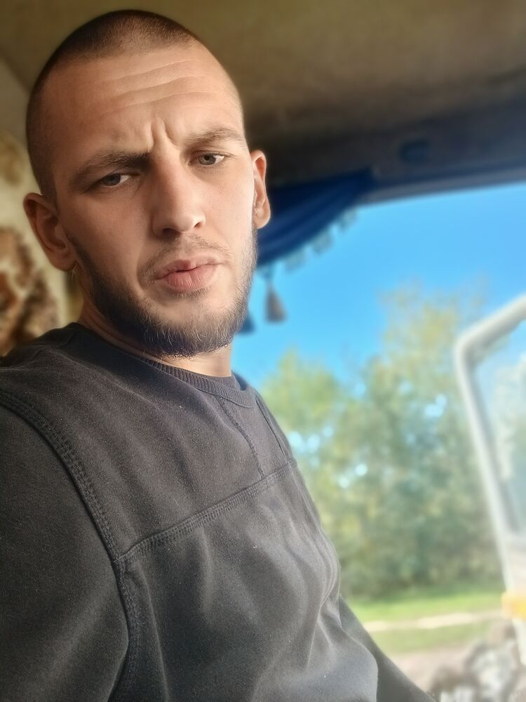  47087305  , 24 ,    