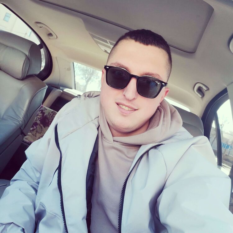  26510235  Boris, 30 ,    