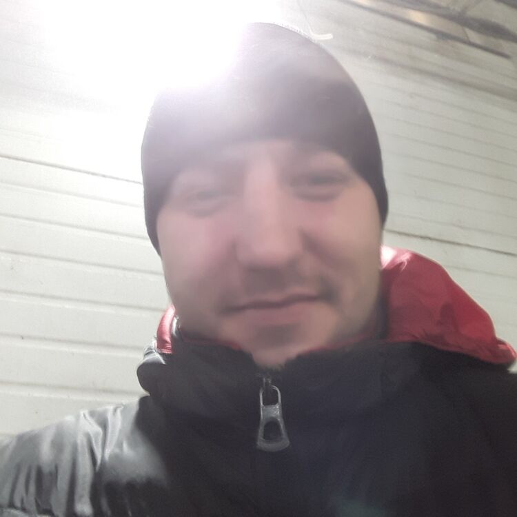  18158555  Vitek, 35 ,    