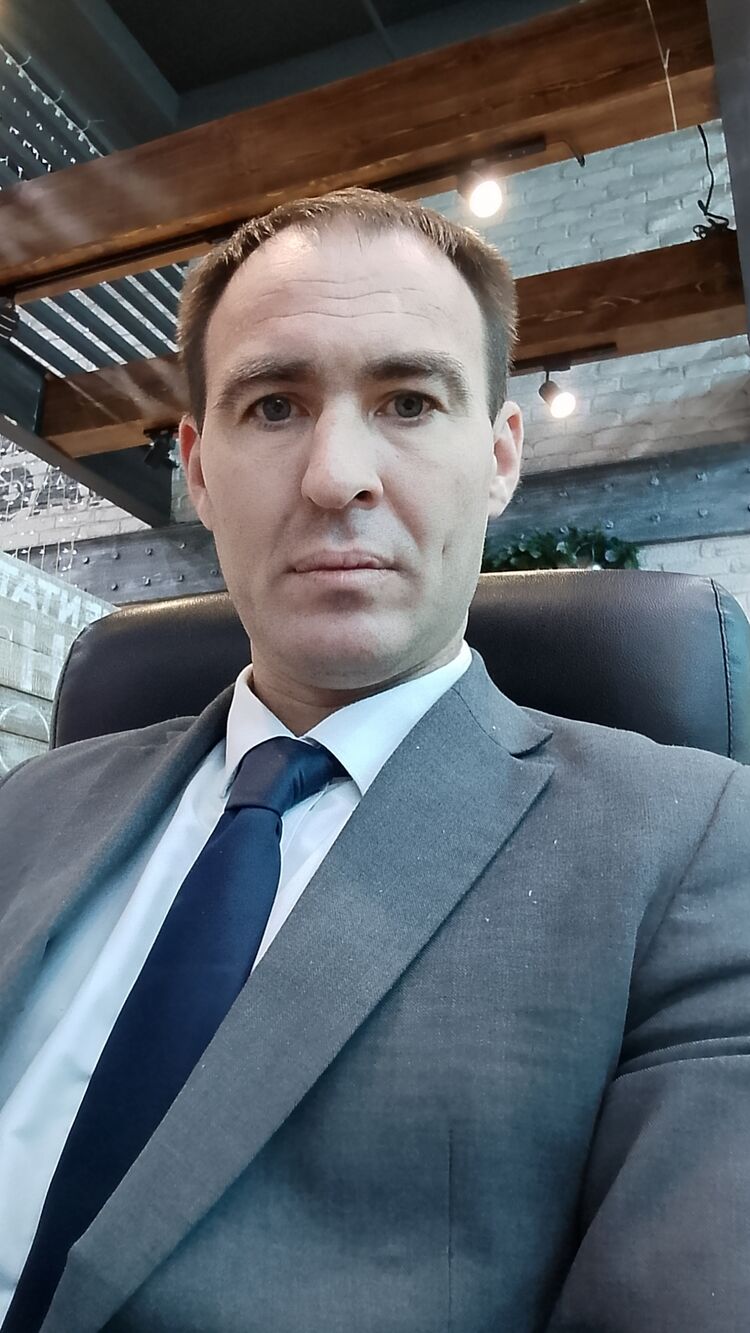  ,   ALEKSANDR, 38 ,   c 
