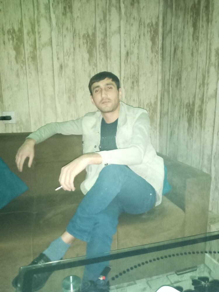  ,   Fikret, 38 ,   ,   , c 