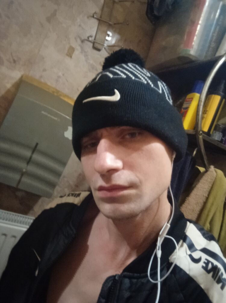  48892795  , 31 ,    -