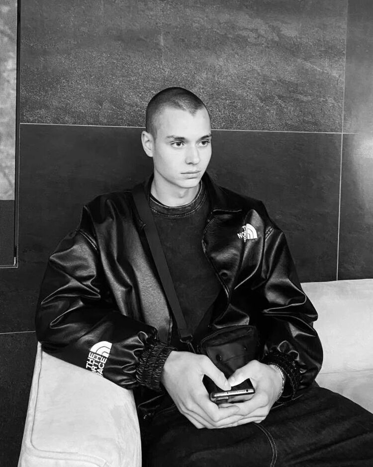 ���� 43415695 ����� ����, 20 ���, ���� ���������� � ������